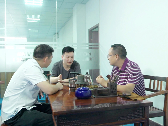 董事长杨总与泽十字皮肤修复王总